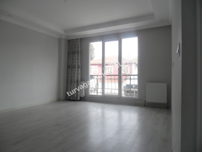 DEĞİRMENKÖYDE SATILIK GİRİŞ KAT 3+1 DAİRE 