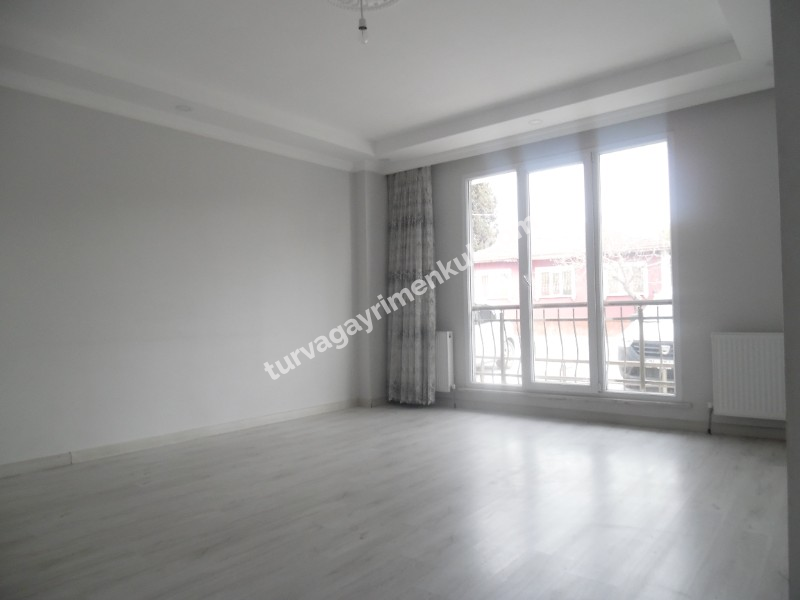 DEĞİRMENKÖYDE SATILIK GİRİŞ KAT 3+1 DAİRE 