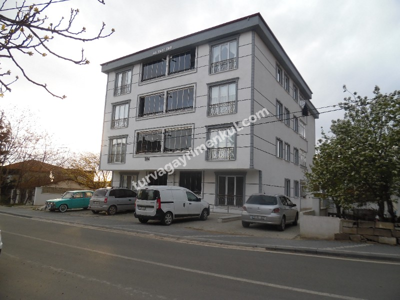 DEĞİRMENKÖYDE SATILIK GİRİŞ KAT 3+1 DAİRE 