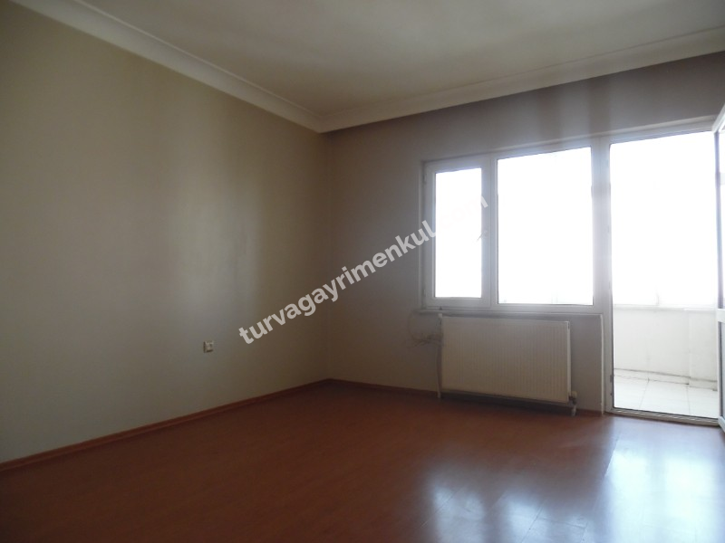 ÇORLUDA KİRALIK 4+1 DAİRE 
