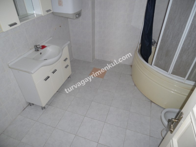 ÇORLUDA KİRALIK 4+1 DAİRE 