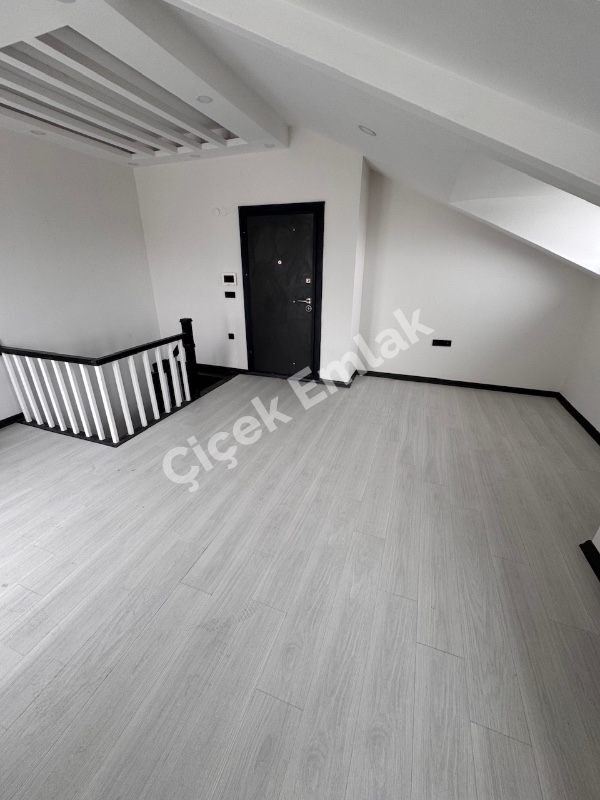 Senna Park Sitesi'nde 4+1 Manzaralı Sıfır Dubleks – Yeşilpınar Eyüpsultan
