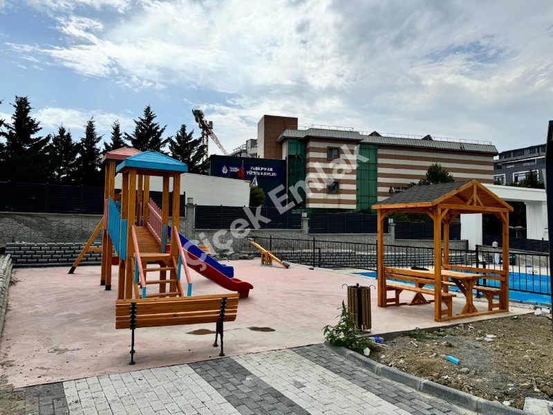 Senna Park Sitesi'nde 4+1 Manzaralı Sıfır Dubleks – Yeşilpınar Eyüpsultan