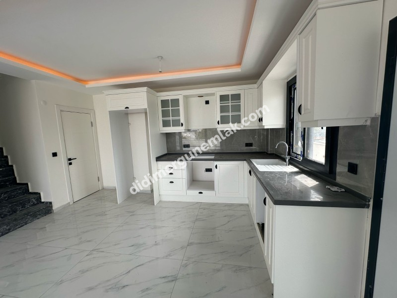 DİDİM ERGÜN EMLAKTAN SATILIK HİSAR MH. 3+1 DENİZ MANZARALI VİLLA