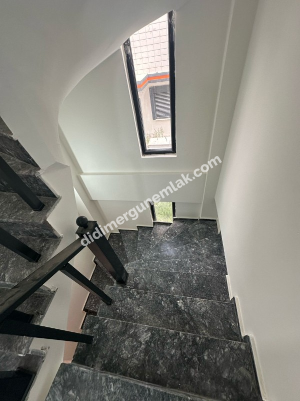 DİDİM ERGÜN EMLAKTAN SATILIK HİSAR MH. 3+1 DENİZ MANZARALI VİLLA