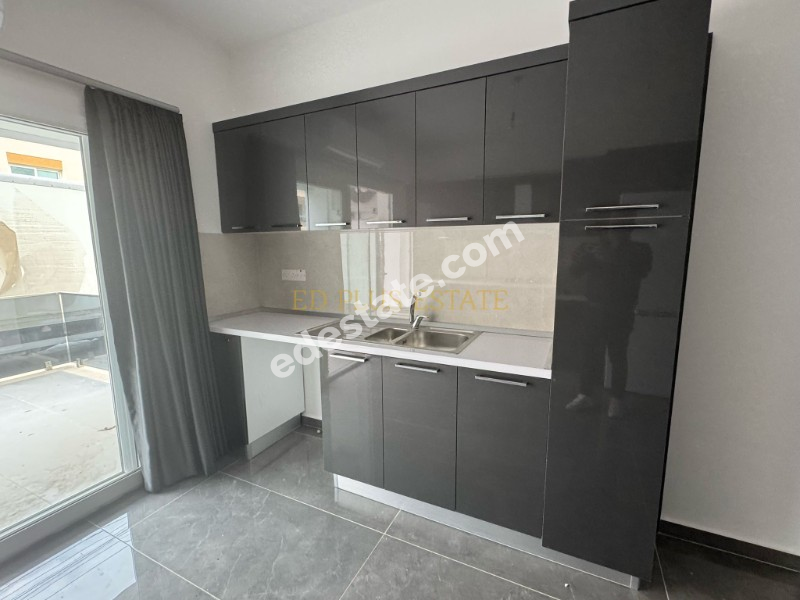 Lefkoşa K.Kaymaklı Bölgesinde SATILIK 2+1 ZEMİN KAT SIFIR DAİRE 