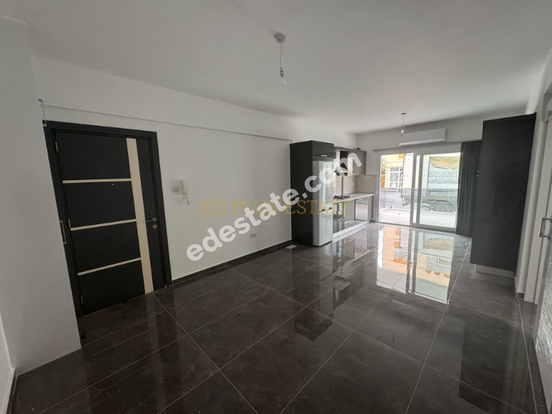 Lefkoşa K.Kaymaklı Bölgesinde SATILIK 2+1 ZEMİN KAT SIFIR DAİRE 
