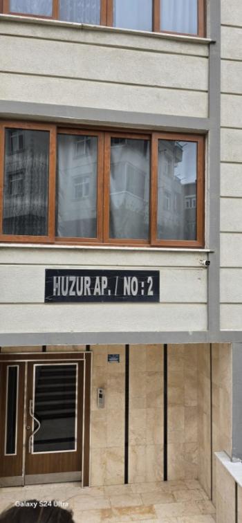 Geniş bir 2+1 daire kiralıktır.