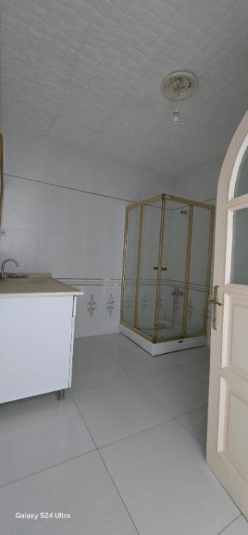 Satılık 5+2 Geniş Daire 