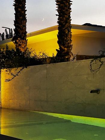 Çeşme Mamurbaba’da 5+1 Havuzlu Müstakil Satılık Villa