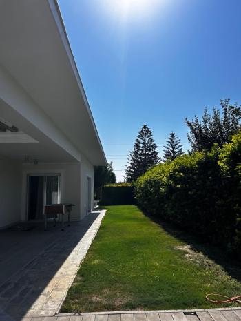 Çeşme Mamurbaba’da 5+1 Havuzlu Müstakil Satılık Villa