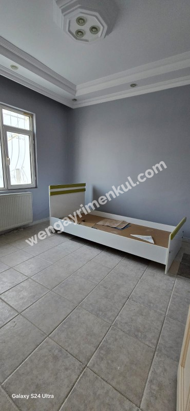 Satılık 5+2 Geniş Daire 