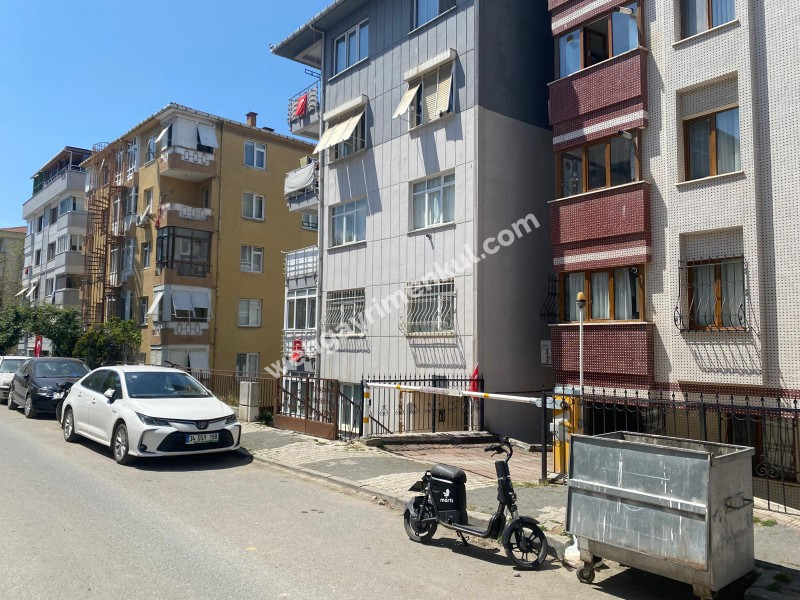 ALTINTEPE'DE KELEPİR FİYATA FIRSAT 2+1 SATILIK DAİRE