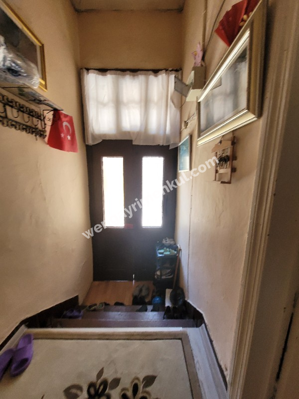 Gelibolu 2.derece TARİHİ Eser 2 adet bina satılıktır. 