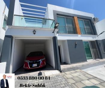 KIBRIS LEFKOŞA GÖNYELİ'DE ACİL SATILIK FUL EŞYALI+GARAJDAKİ ARABA DAHİL  İKİZ DUBLEX EV