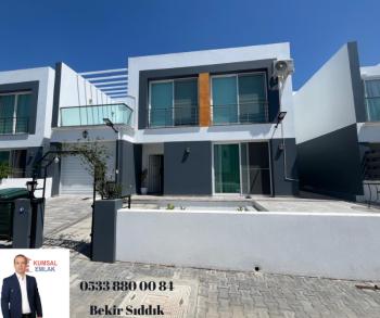 KIBRIS LEFKOŞA GÖNYELİ'DE ACİL SATILIK FUL EŞYALI+GARAJDAKİ ARABA DAHİL  İKİZ DUBLEX EV