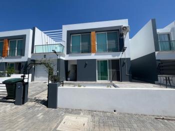 KIBRIS LEFKOŞA GÖNYELİ'DE ACİL SATILIK FUL EŞYALI+GARAJDAKİ ARABA DAHİL  İKİZ DUBLEX EV
