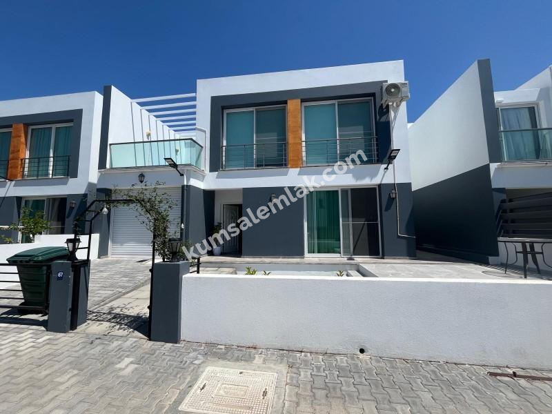 KIBRIS LEFKOŞA GÖNYELİ'DE ACİL SATILIK FUL EŞYALI+GARAJDAKİ ARABA DAHİL  İKİZ DUBLEX EV