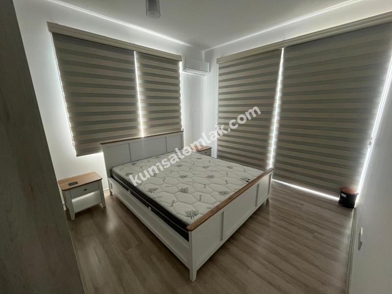 KIBRIS LEFKOŞA GÖNYELİ'DE ACİL SATILIK FUL EŞYALI+GARAJDAKİ ARABA DAHİL  İKİZ DUBLEX EV