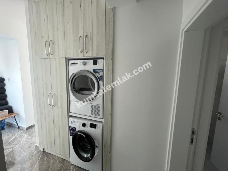 KIBRIS LEFKOŞA GÖNYELİ'DE ACİL SATILIK FUL EŞYALI+GARAJDAKİ ARABA DAHİL  İKİZ DUBLEX EV