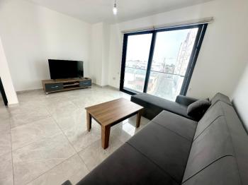 Girne Merkez Ebeveyn Banyolu Eşyalı Kiralık 3+1 Daire