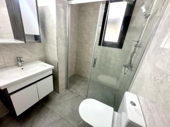 Girne Merkez Ebeveyn Banyolu Eşyalı Kiralık 3+1 Daire