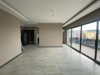 EMLAK HABERCİSİ 'NDEN MUDANYA HALİTPAŞA'DA KAT MÜLKİYETLİ, SİTEİÇİ, DENİZ MANZARALI 130 M2 NET 3+1 DAİRE
