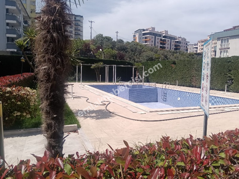 EMLAK HABERCİSİ 'NDEN MUDANYA HALİTPAŞA'DA KAT MÜLKİYETLİ SİTEİÇİ 145M2 NET 3+1 DAİRE
