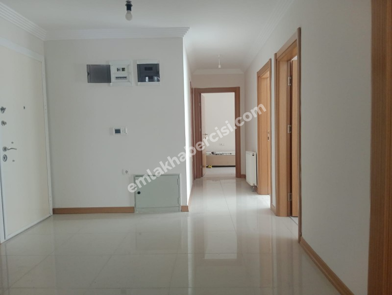 EMLAK HABERCİSİ 'NDEN MUDANYA HALİTPAŞA'DA KAT MÜLKİYETLİ SİTEİÇİ 145M2 NET 3+1 DAİRE