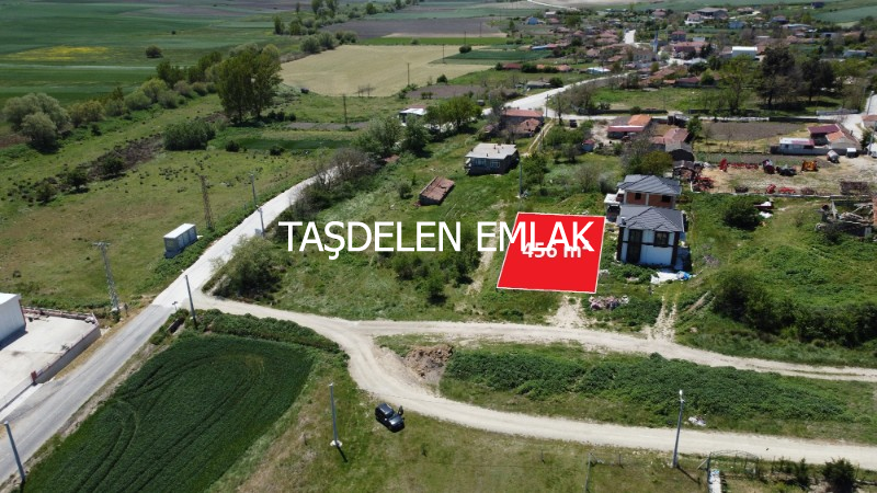 KARABÜRÇEK MAHALLESİNDE İMARLI ARSA