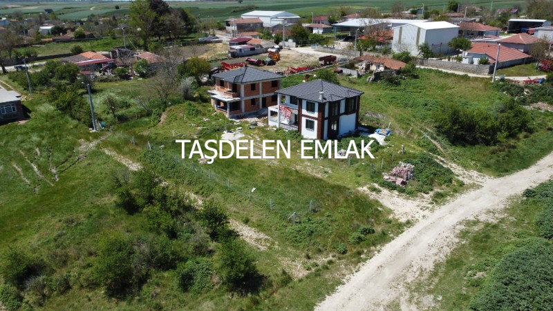 KARABÜRÇEK MAHALLESİNDE İMARLI ARSA