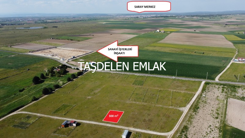 BÜYÜK YONCALI MAHALLESİN DE ANAYOLA YAKIN  ARSA
