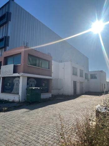Lefkoşa Alayköy Sanayi Bölgesinde Satılık İŞ YERİ
