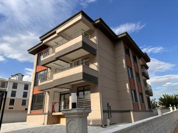 Konya / Selçuklu / Satılık Daire S. Eyyubi Mah. Mete Konakları Yanı 3+1