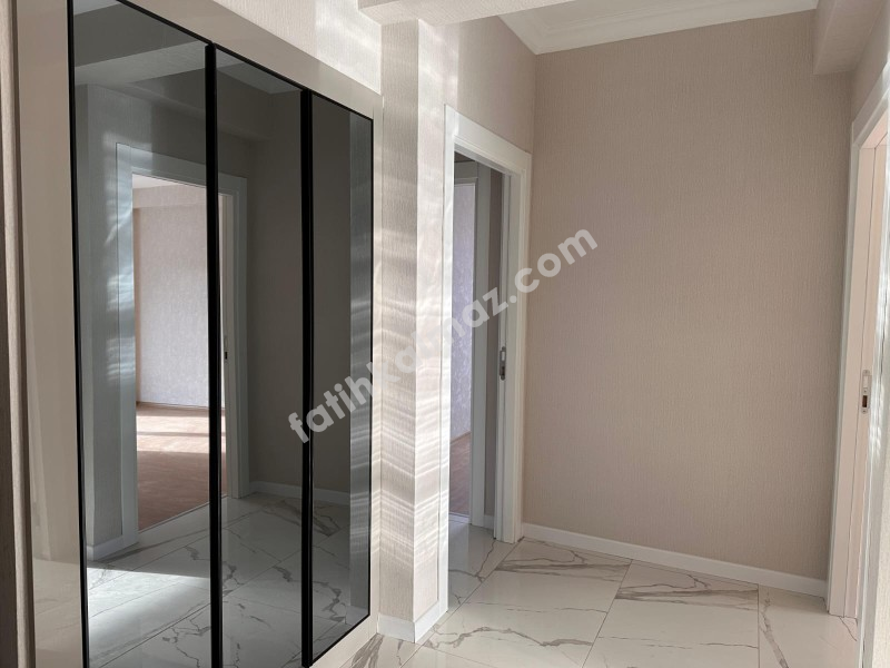 Konya / Selçuklu / Satılık Daire S. Eyyubi Mah. Mete Konakları Yanı 3+1