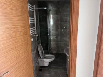 WEN'DEN SANCAKTEPE FATİH MAH. GENÇ BİNADA SATILIK 2+1 DAİRE