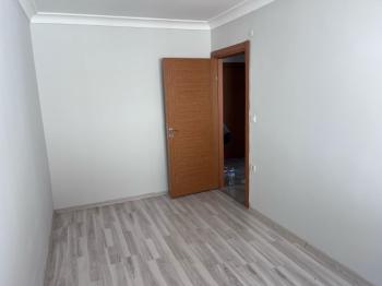 WEN'DEN SANCAKTEPE FATİH MAH. GENÇ BİNADA SATILIK 2+1 DAİRE