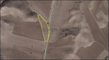 GÜVENAY- ÇORUM İMARA SINIR KURUÇAY YOLU SATILIK 5 DÖNÜM TARLA