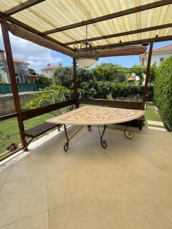 Kıbrıs Laptada 3+1 Deniz ve Dağ Manzaralı Villa 