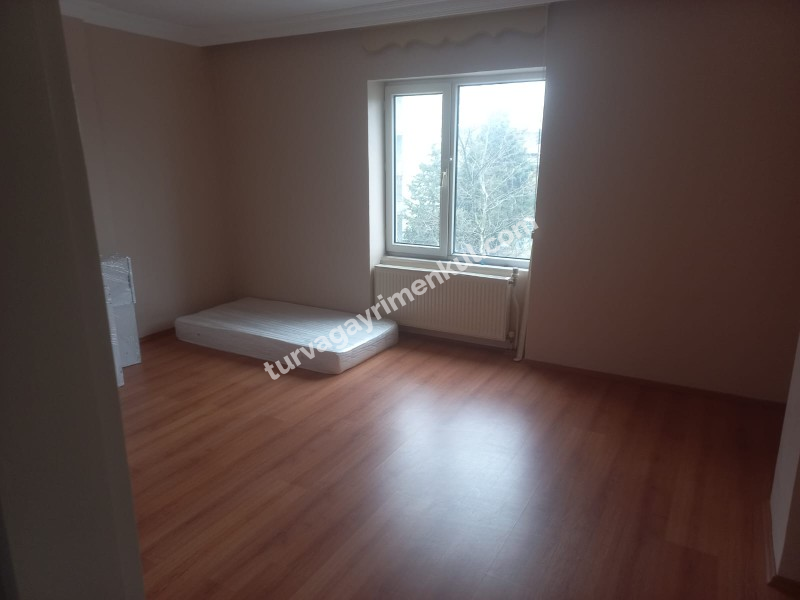 ÇORLUDA TREND ARENA YAKININDA YATIRIMLIK SATILIK 3+1 DAİRE 