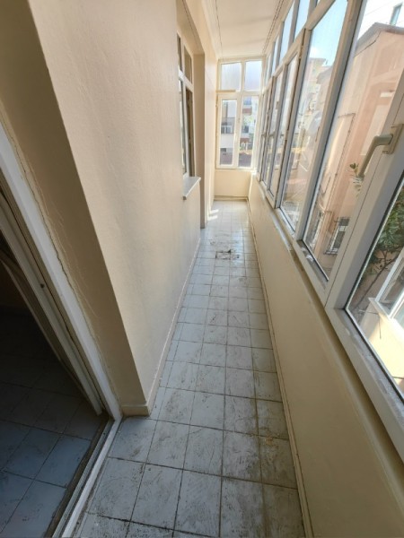 Binevler’de Metroya 5 Dakika | 4. Kat | 2+1 Balkonlu Kiralık Daire – 65 m²