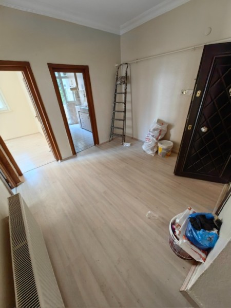 Binevler’de Metroya 5 Dakika | 4. Kat | 2+1 Balkonlu Kiralık Daire – 65 m²