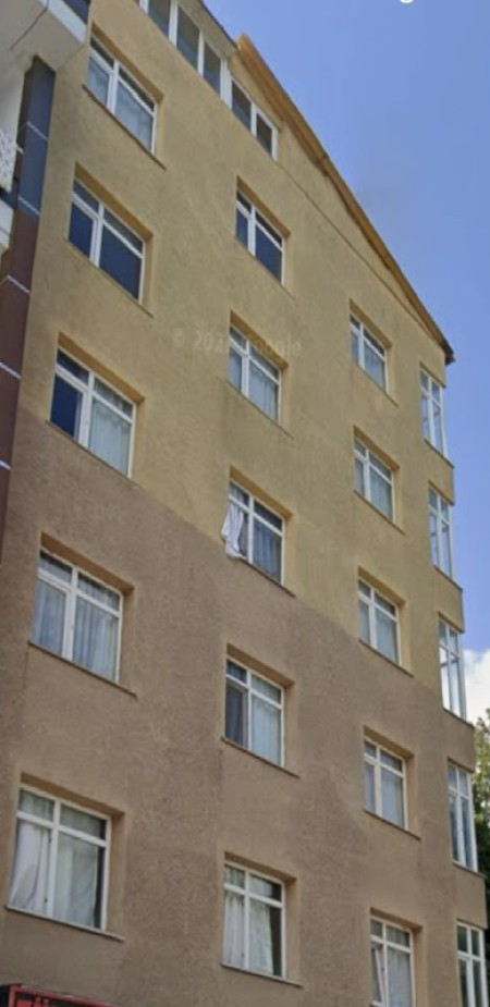 Binevler’de Metroya 5 Dakika | 4. Kat | 2+1 Balkonlu Kiralık Daire – 65 m²