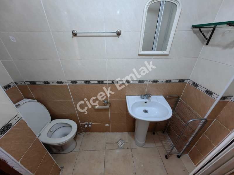 Binevler’de Metroya 5 Dakika | 4. Kat | 2+1 Balkonlu Kiralık Daire – 65 m²