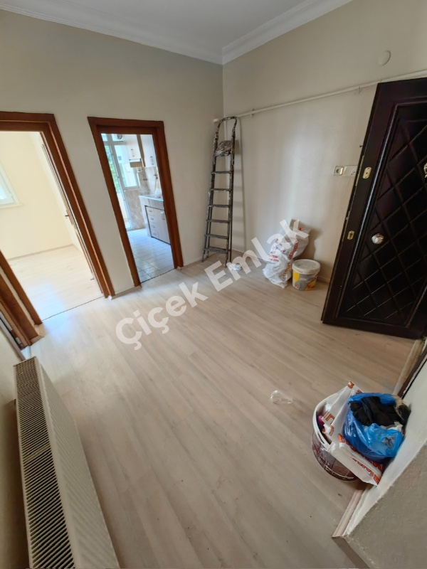 Binevler’de Metroya 5 Dakika | 4. Kat | 2+1 Balkonlu Kiralık Daire – 65 m²
