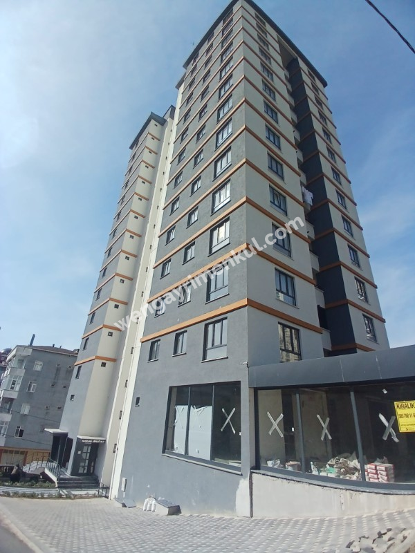 YAKACIK PANORAMA ADALAR DA SIFIR 3+1 SATILIK BOŞ DAİRE