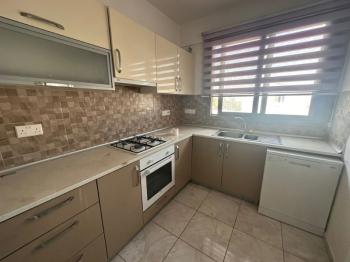 LEFKOŞA GÖNYELİ BÖLGESİNDE KİRALIK 2+1 DAİRE 