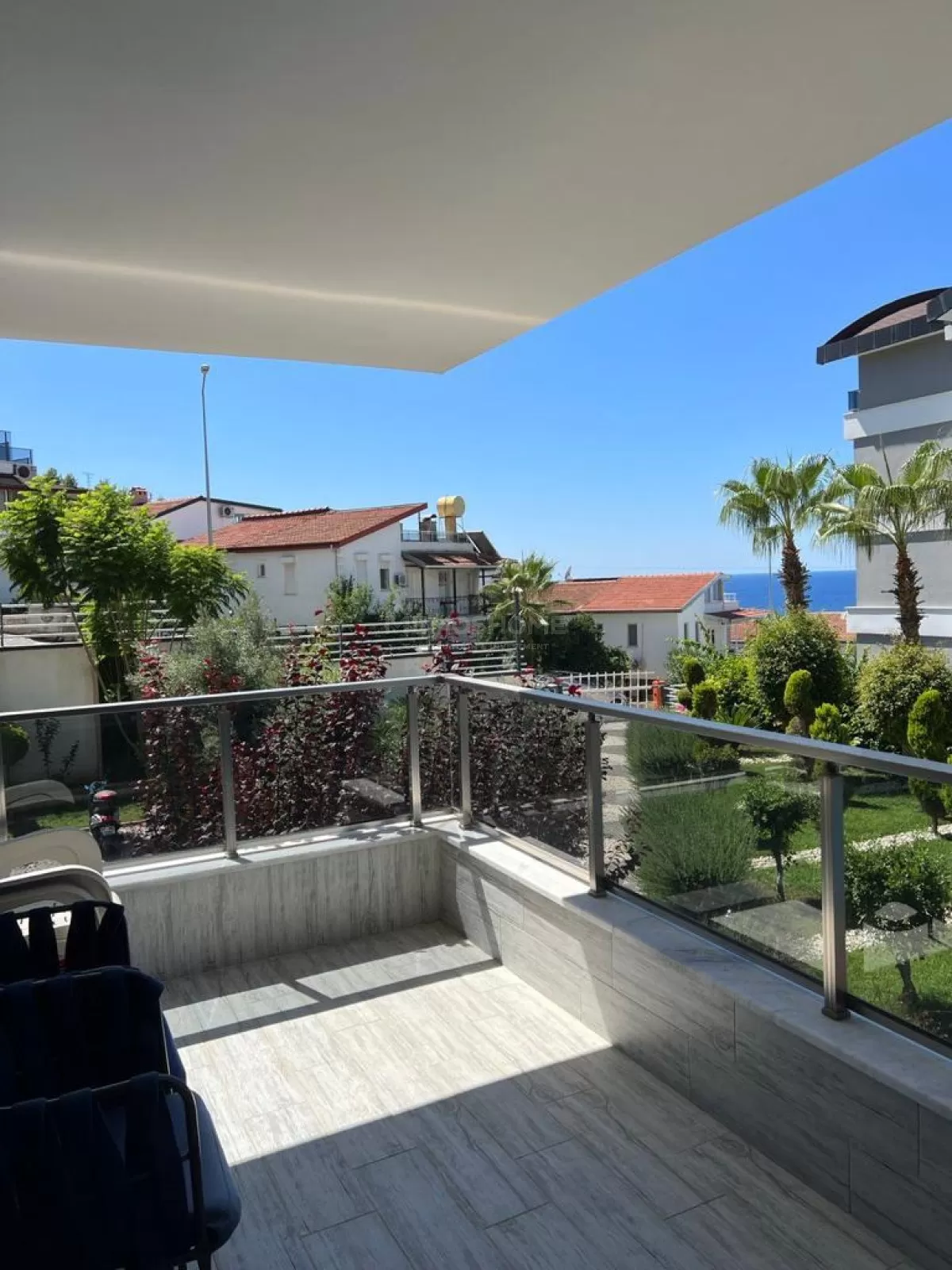 Stunning Sea, Castle & City Views