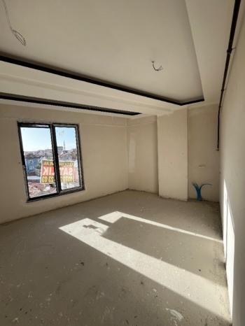 AFYON ÜÇOK EMLAKTAN ERENLERDE SATILIK SIFIR 2+1 EŞYALI ARAKAT DAİRE