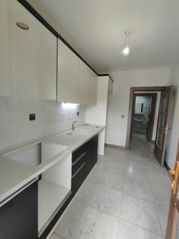 AFYON ÜÇOK EMLAKTAN SADIKBEY TOKİ KİRALIK 3+1 TEMİZ BAKIMLI DAİRE
